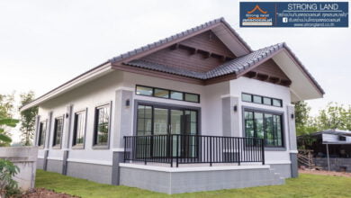 บ้านชั้นเดียว หลังคาหน้าจั่วเล่นระดับ สไตล์คอนเทมโพรารี พื้นที่ 117 ตร.ม.