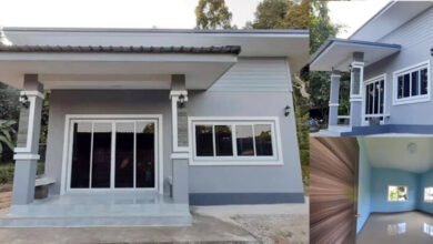 ภายในบ้าน แบ่งเป็น 1 ห้องโถง 2 ห้องนอน 1 ห้องน้ำ ห้องโถงมีขนาดที่กว้างกำลังดี ปูด้วยพื้นกระเบื้องสีขาวพื้นใหญ่ ดูแล้วให้ความรู้สึกที่สบายตา ห้องน้ำตกแต่งด้วยกระเบื้องแบบโมเสก เน้นโทนสีขาวและสีน้ำตาลอ่อนเป็นหลัก แบ่งโซนเปียกโซนแห้งชัดเจน ที่มา : สร้างบ้านเชียงราย Byสิงห์สยามก่อสร้าง เรื่องแนะนำ