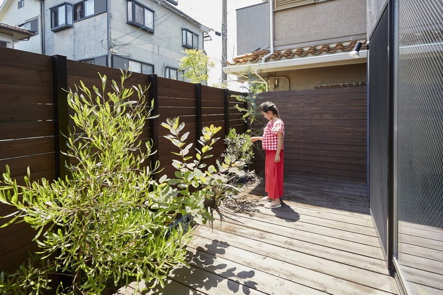 บ้านหน้าแคบ สไตล์ญี่ปุ่นแบบโมเดิร์น ฟังก์ชันการทำงานแบบครบครัน