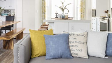 ห้องนั่งเล่นแบบเปิดโล่ง