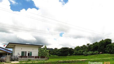 บ้านชั้นเดียวสีขาวหลังเล็ก